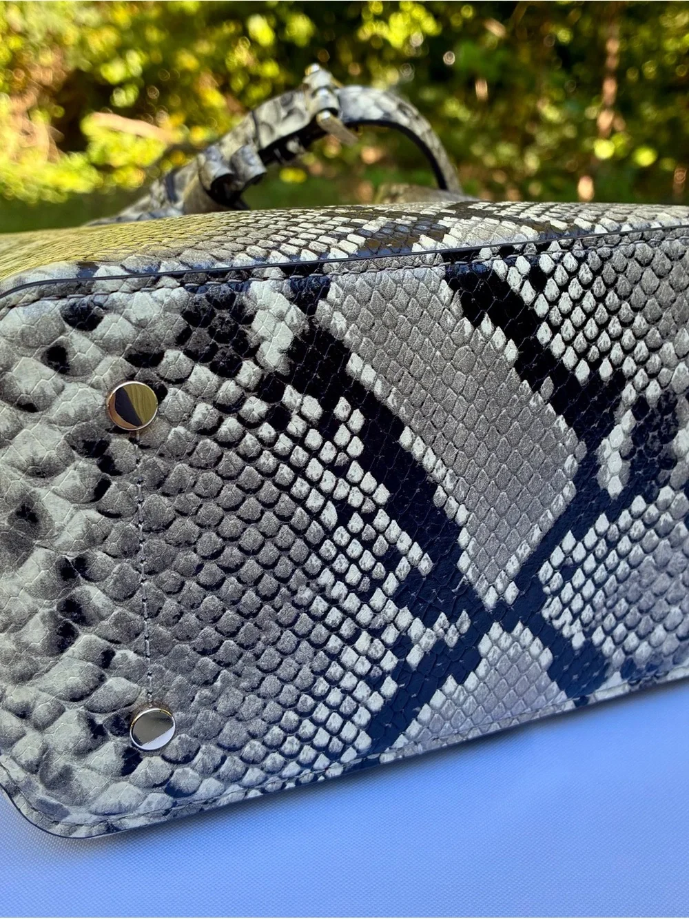 NWOT KATE SPADE EVA EXOTIC SMALL BUCKET BAG & CARD HOLDER - PYTHON